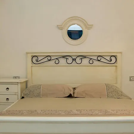 Roko House Apartment *