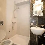 Roko House 3*