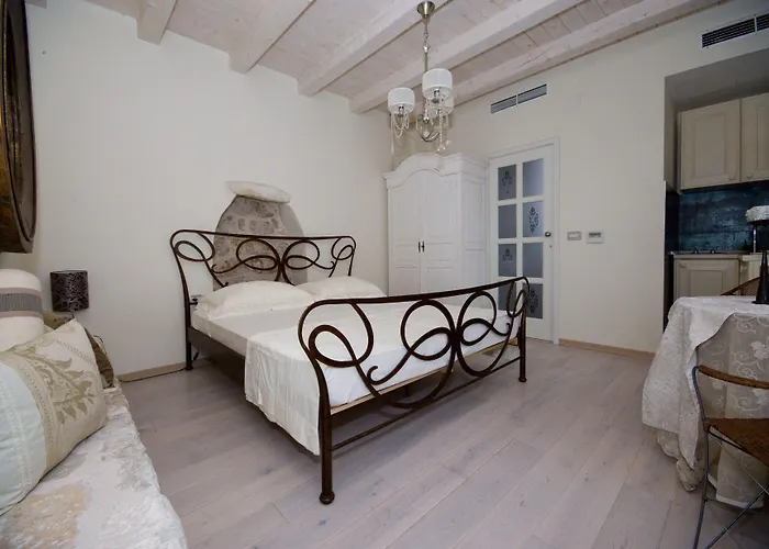 Отель Roko House 3*
