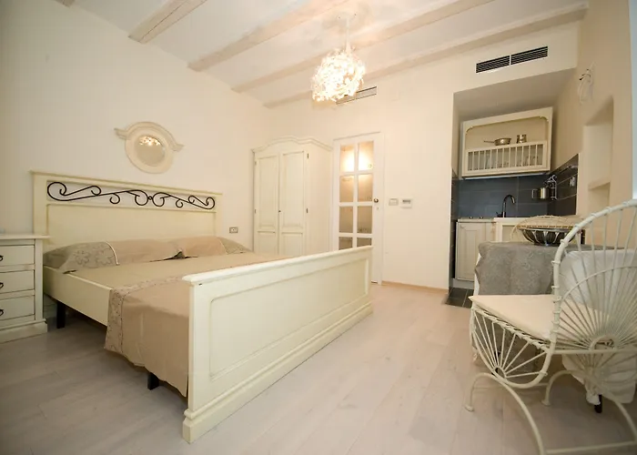 Roko House 3*