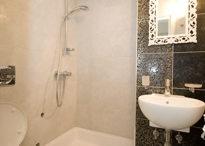 Roko House 3*
